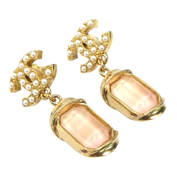 Chanel Coco Mark Gold Metal earring - Picture 1 of 5
